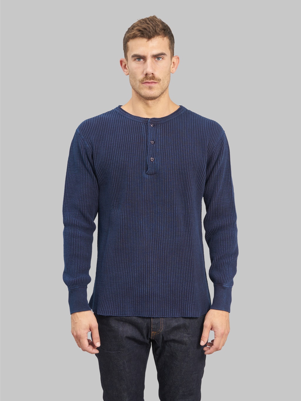 ues thermal big waffle henley tshirt indigo model front fit