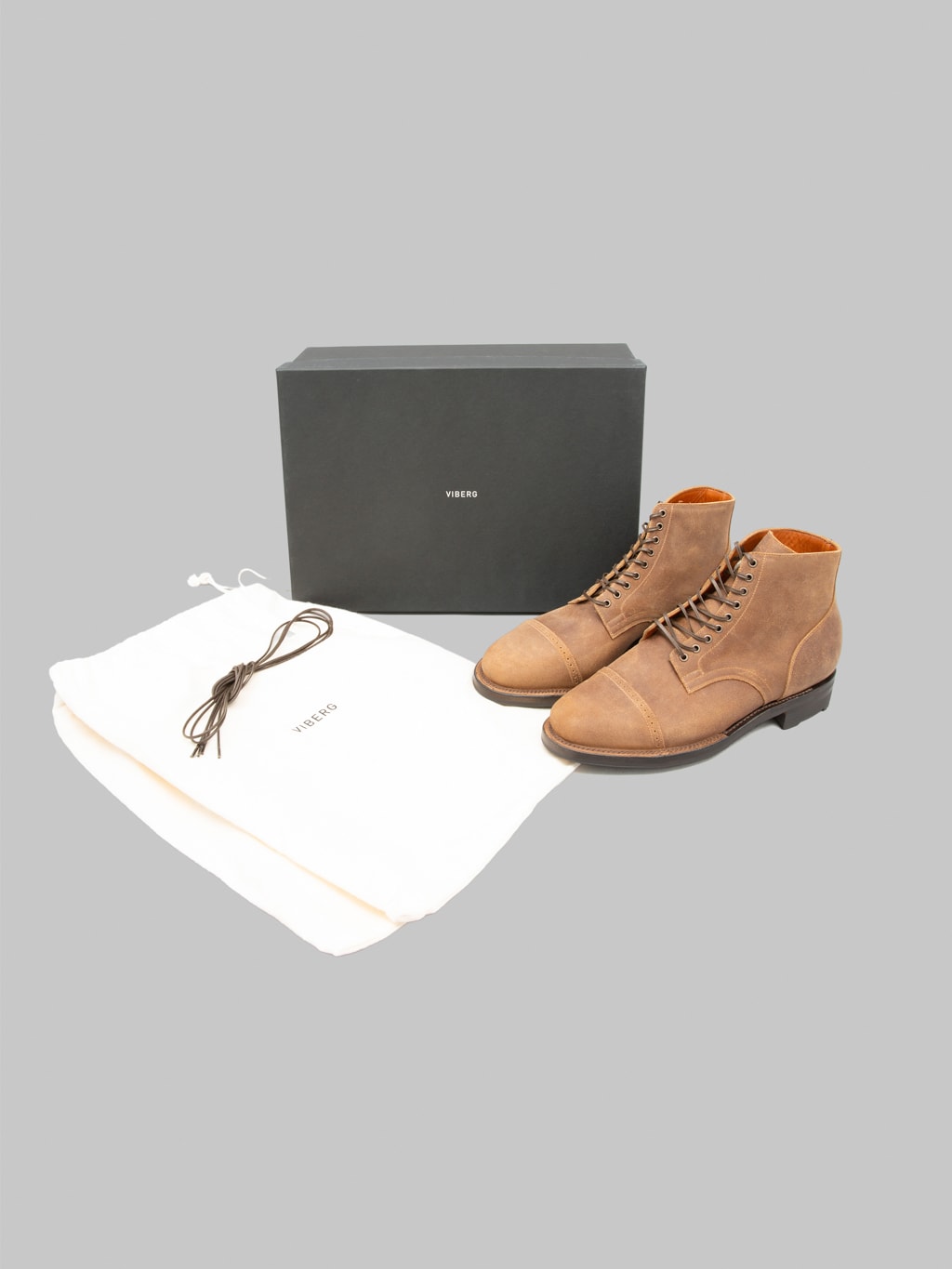 Viberg Service Boot 2030 BCT Toast Waxy Commander packaging