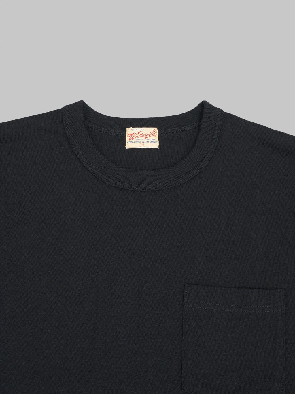 whitesville heavyweight pocket tshirt black neck details