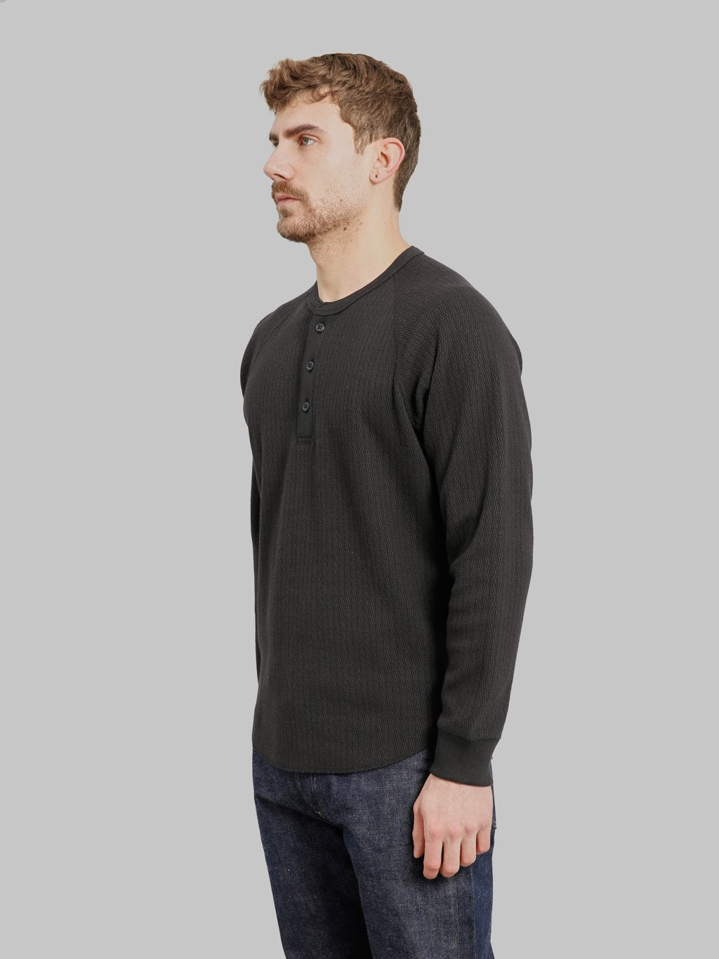 Wonder Looper Cashmere Blend Honeycomb Henley Sumi Black
