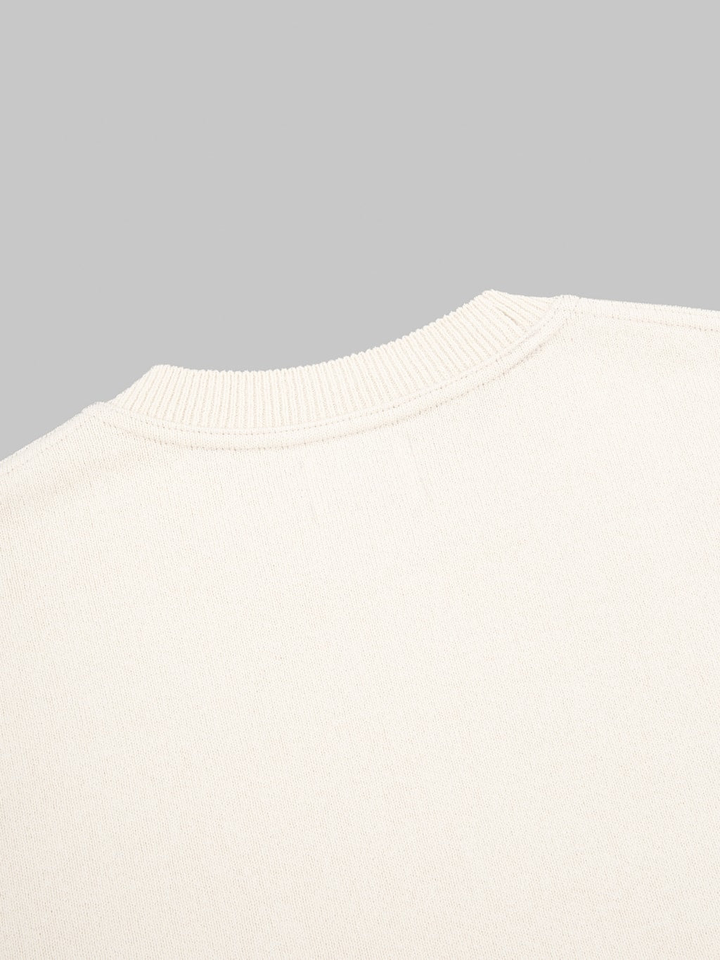 Yonetomi Wave Cotton Knit Pullover Ecru back collar