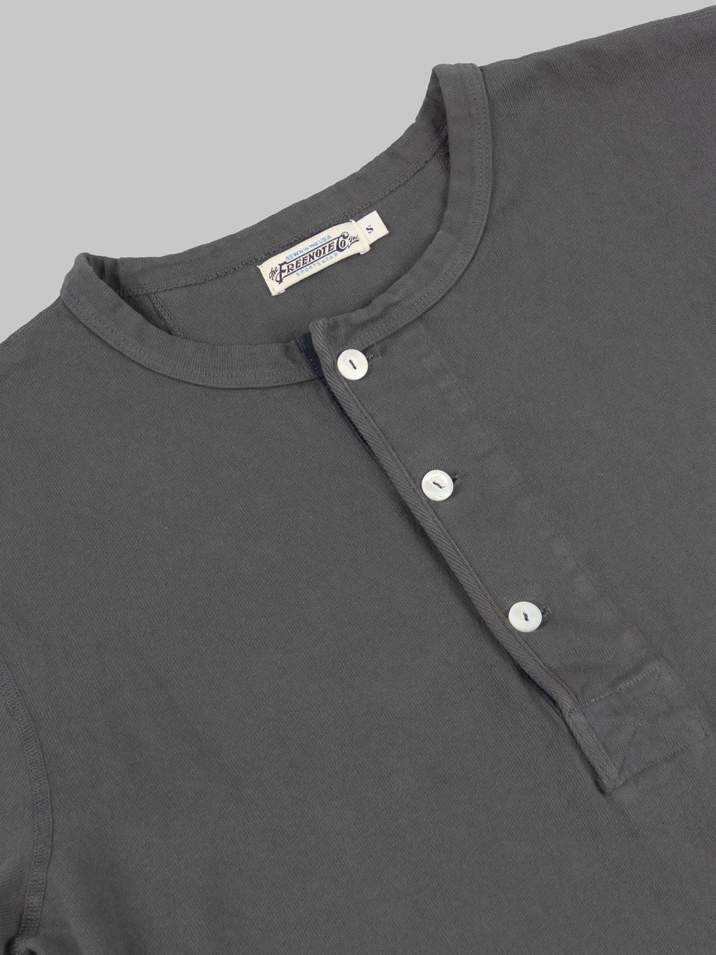 Freenote Cloth 13 Ounce Henley Long Sleeve Midnight grey collar buttons