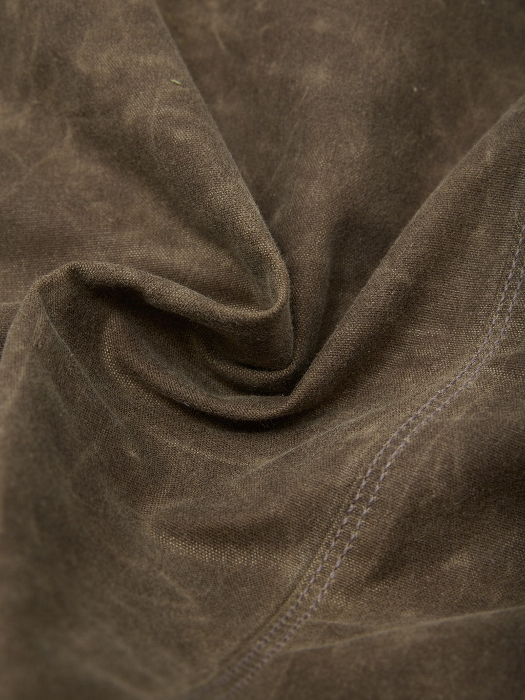 Freenote Cloth Riders Jacket Waxed Canvas Oak fabric texture