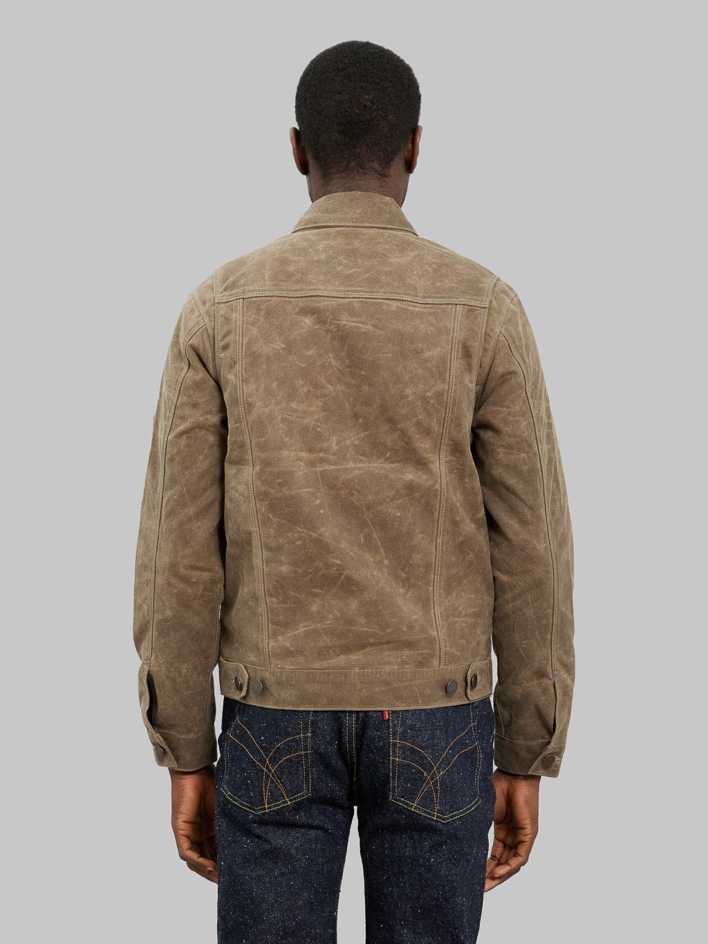 Freenote Cloth Riders Jacket Waxed Canvas Oak model back fit
