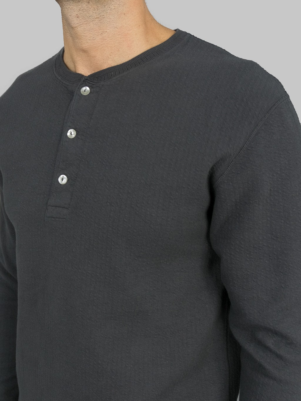 Loop Weft Double Face Jacquard henley Thermal antique black collar buttons