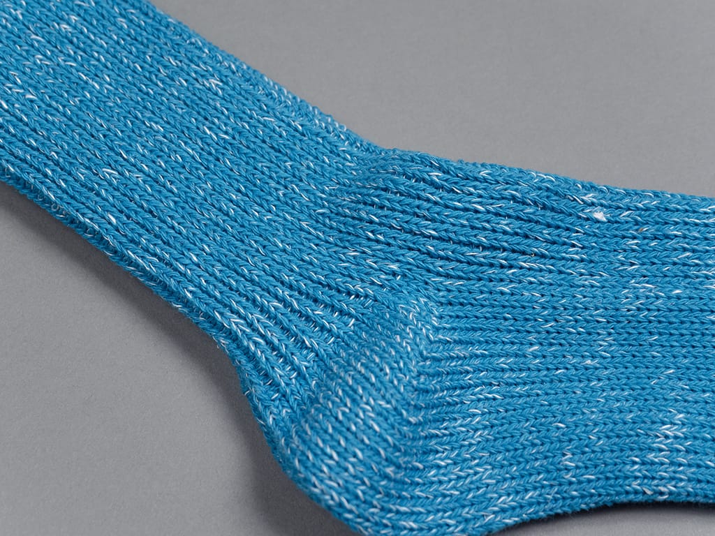 Nishiguchi Kutsushita Boston hemp ribbed socks ocean blue fabric closeup