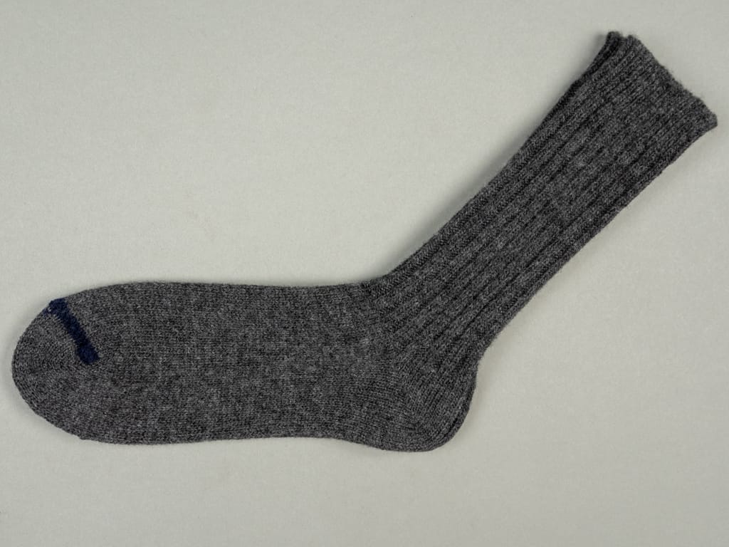 Nishiguchi Kutsushita Wool Ribbed Socks Charcoal