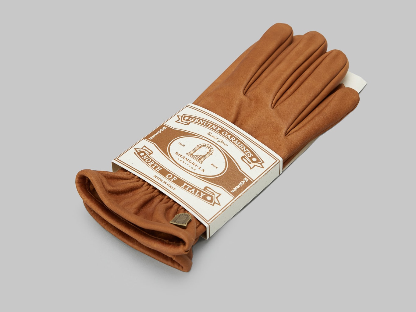 Shangri La Heritage Horsehide Gloves packaging