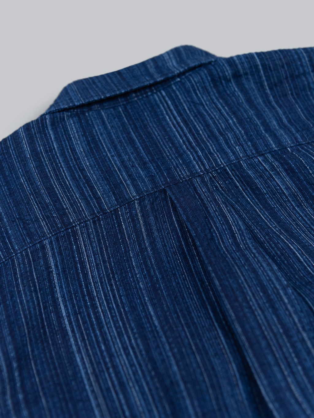 Studio DArtisan indigo shijira kasuri short sleeve shirt back details