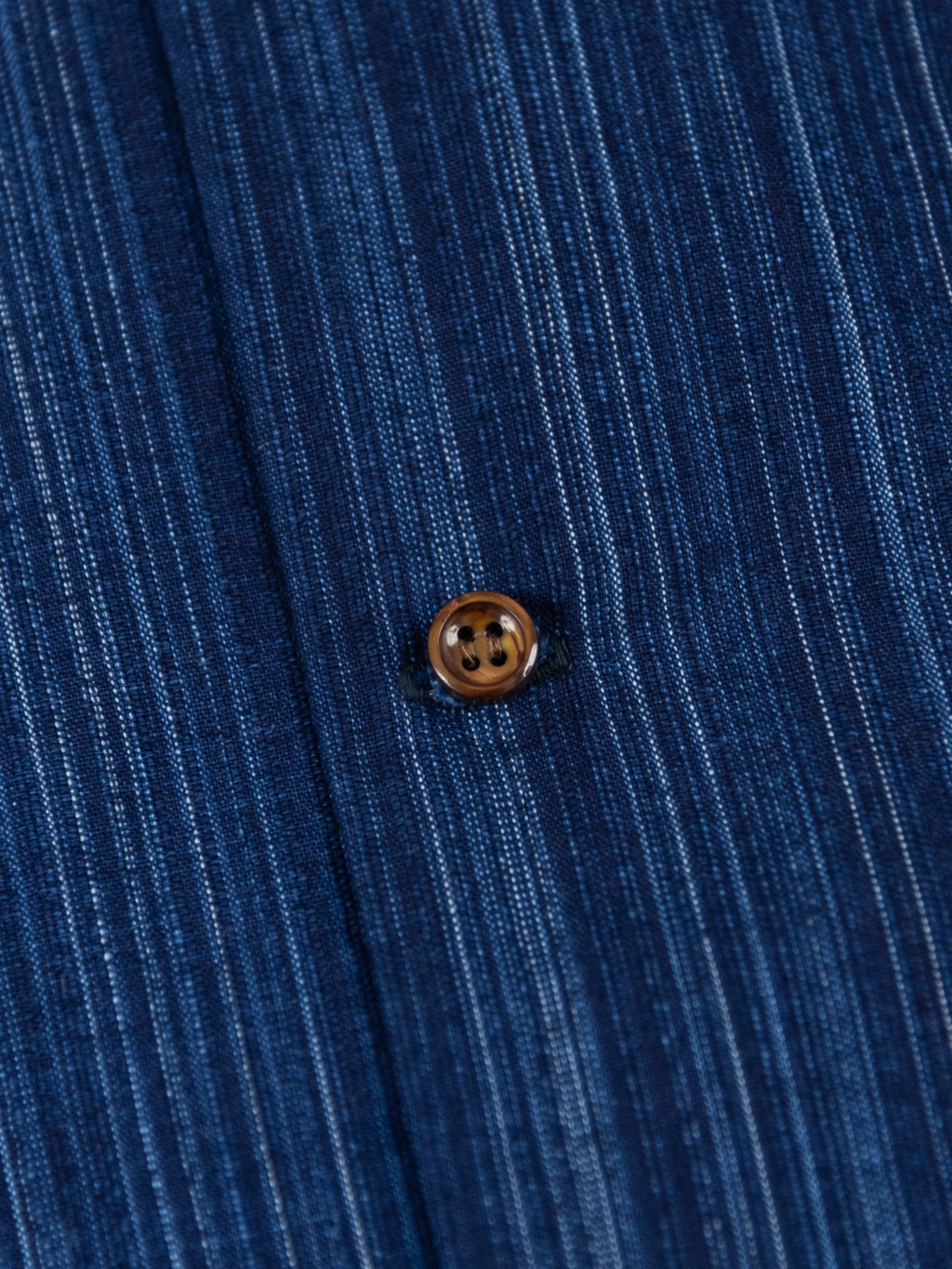Studio DArtisan indigo shijira kasuri short sleeve shirt shell button