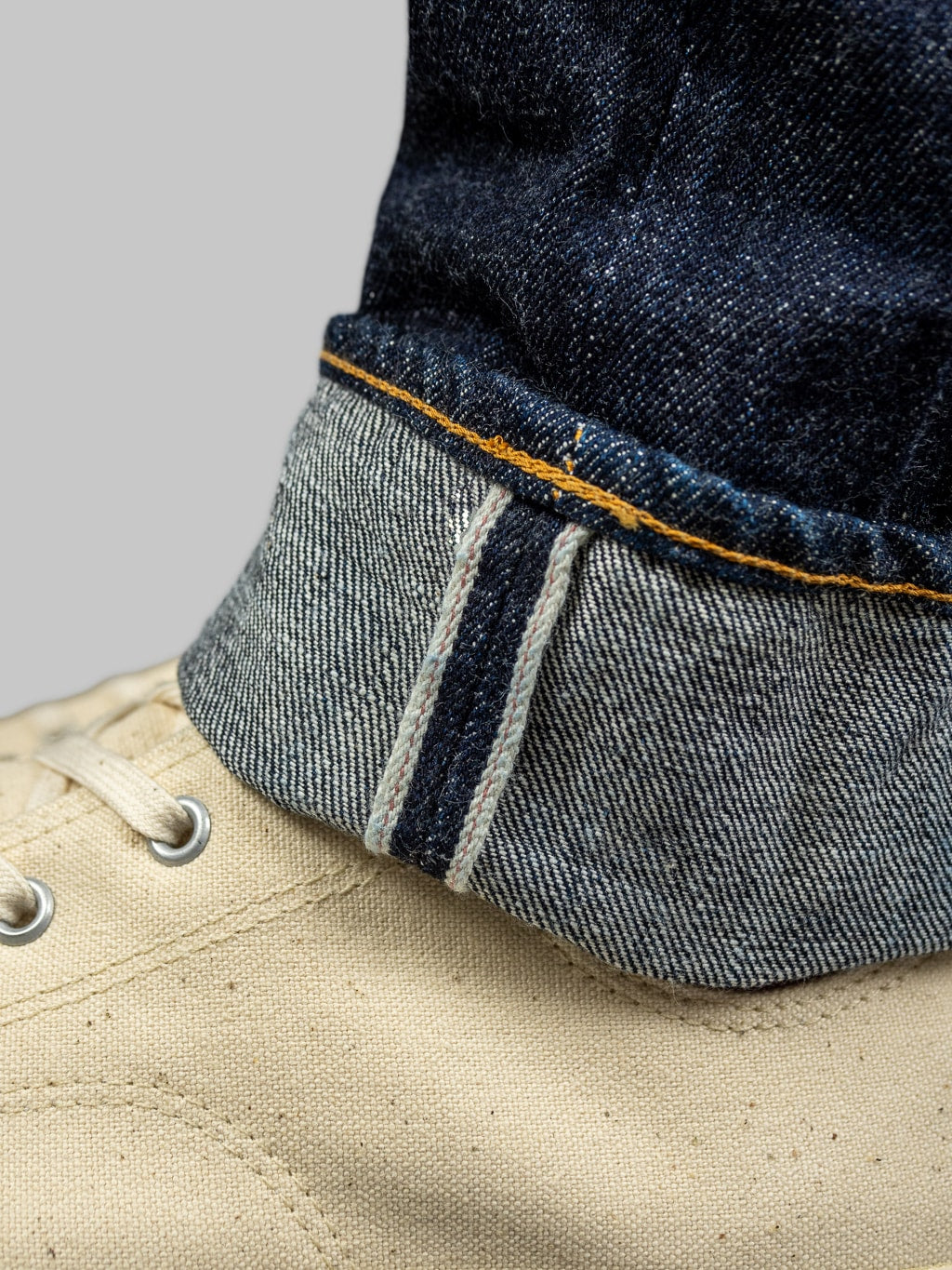 TCB 50s Slim R Jeans  selvedge closeup