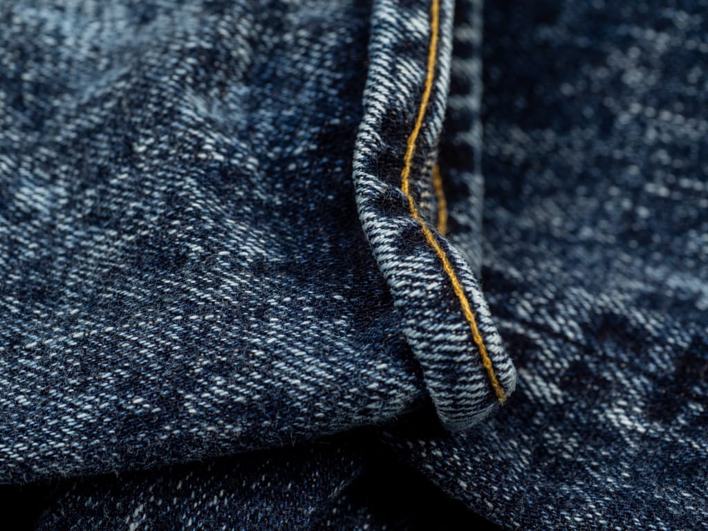 Tanuki Natural Acid Wash High Tapered Jeans Detail