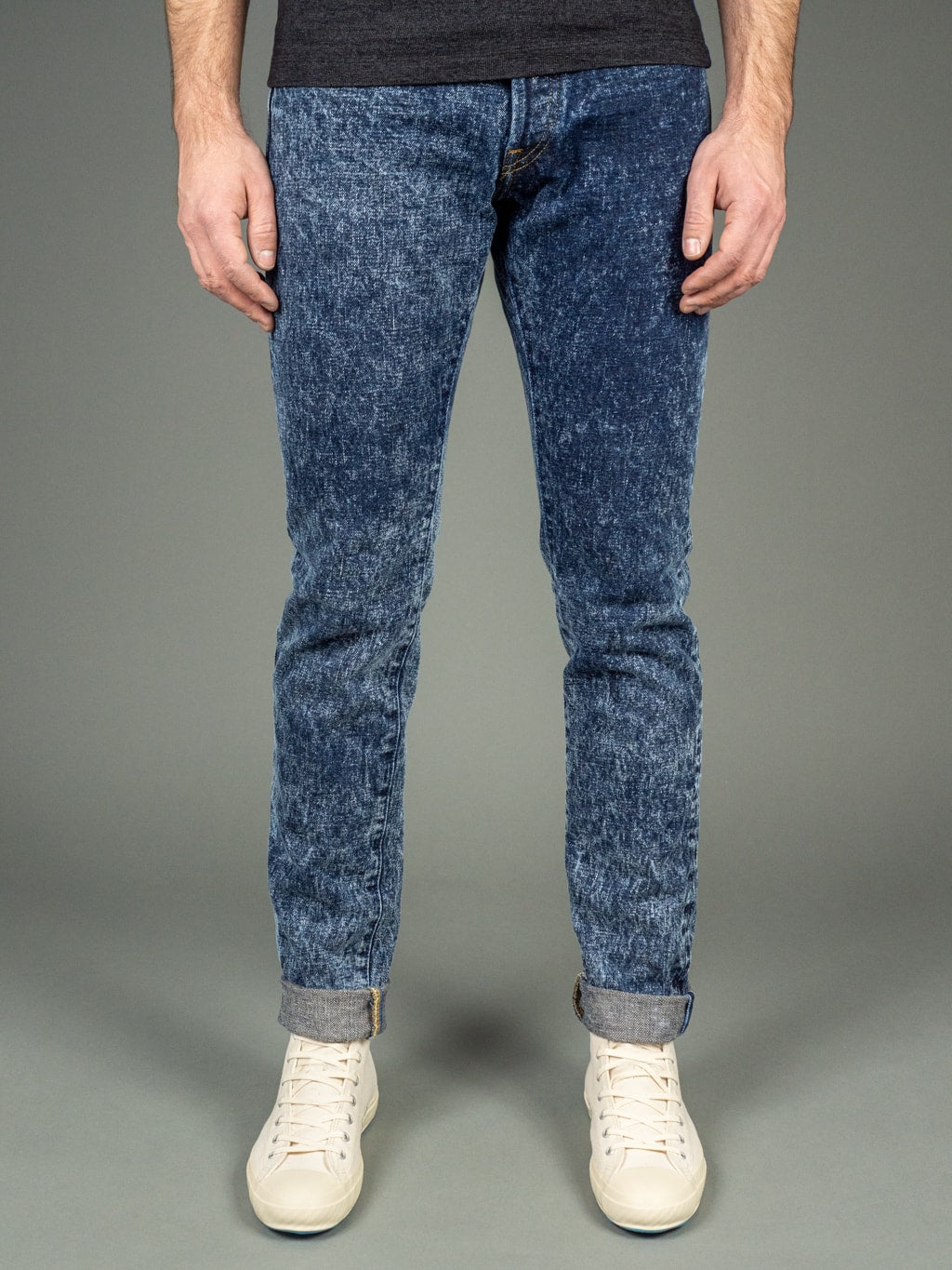 Tanuki NAWHT Natural Acid Wash High Tapered Jeans