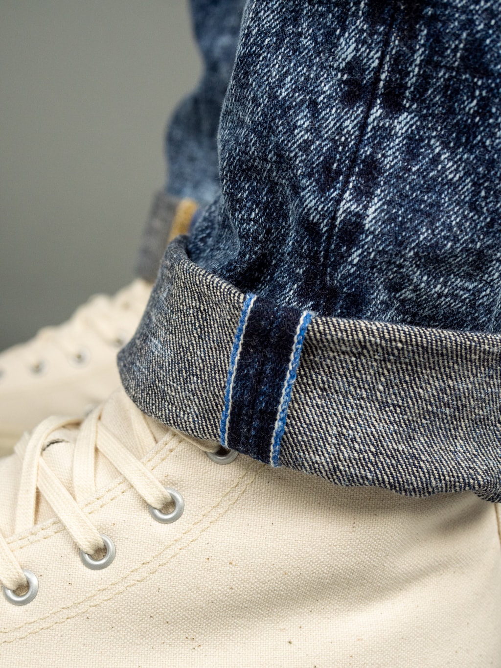 Tanuki Natural Acid Wash High Tapered Jeans Selvedge