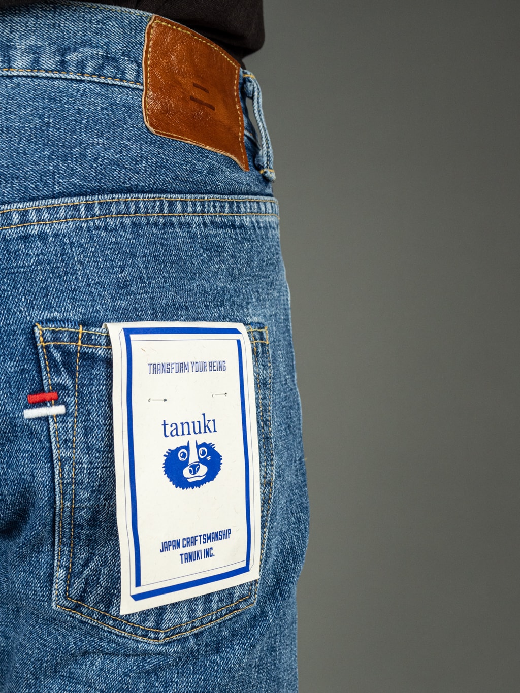 Tanuki Yurai Stonewash High Tapered Jeans Back Pocket