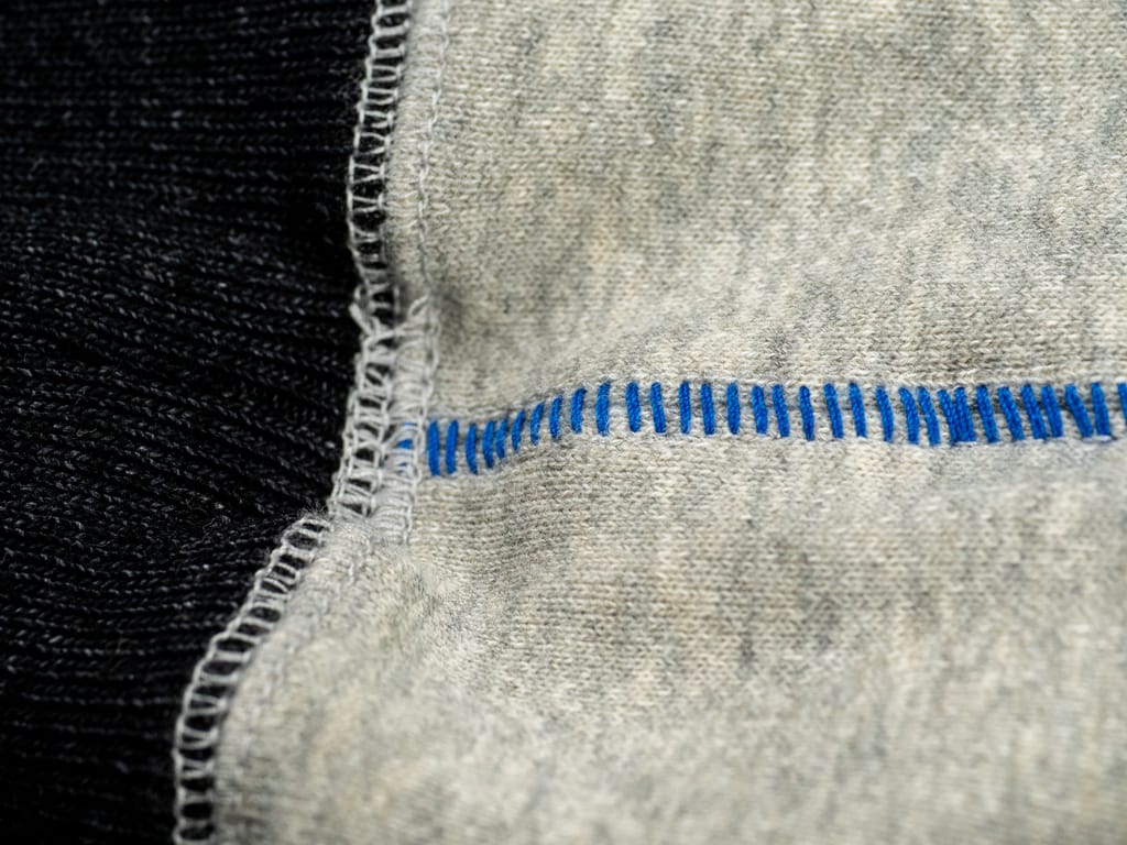 Tanuki "Zuien Kuon" Crewneck Loopwheeled Sweatshirt Blue Stitches