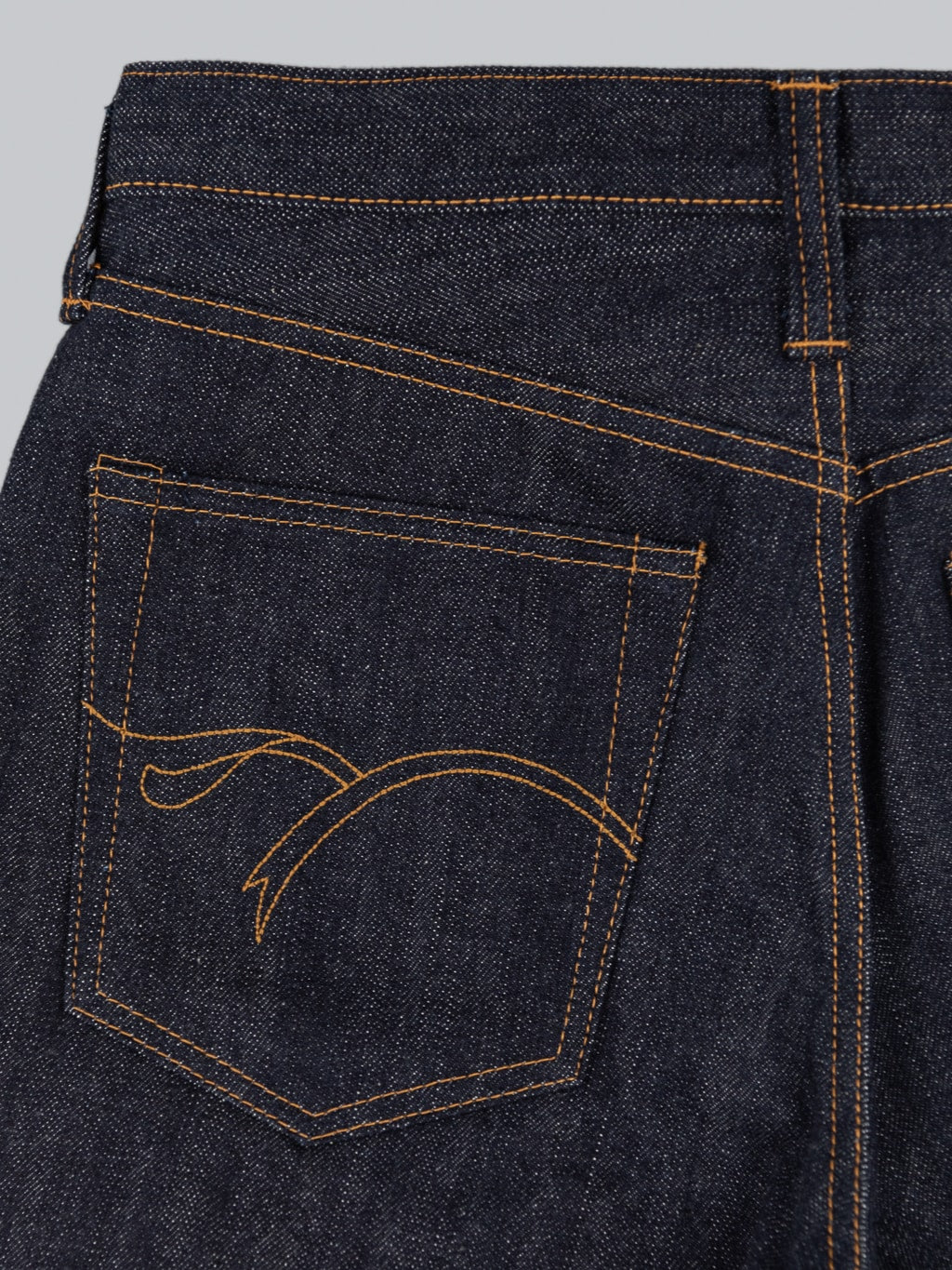 The Flat Head 3009 14.5oz straight tapered Jeans back pocket details