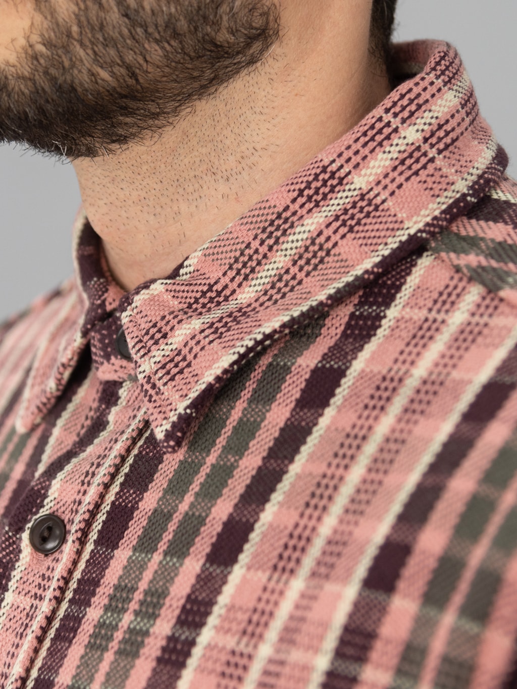 UES Heavy selvedge Flannel Shirt pink collar closeup