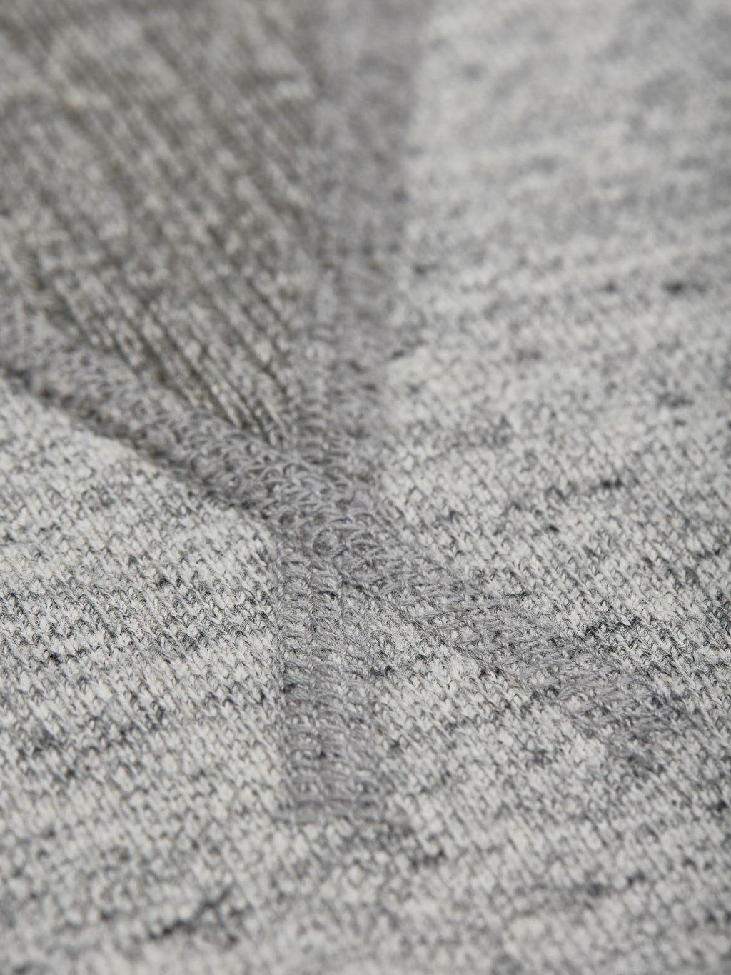 Whitesville Loopwheel Sweatshirt heather grey v seams