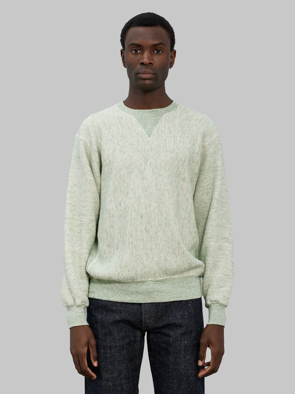 loop and weft big loopback fleece side panel sweatshirt green model fit
