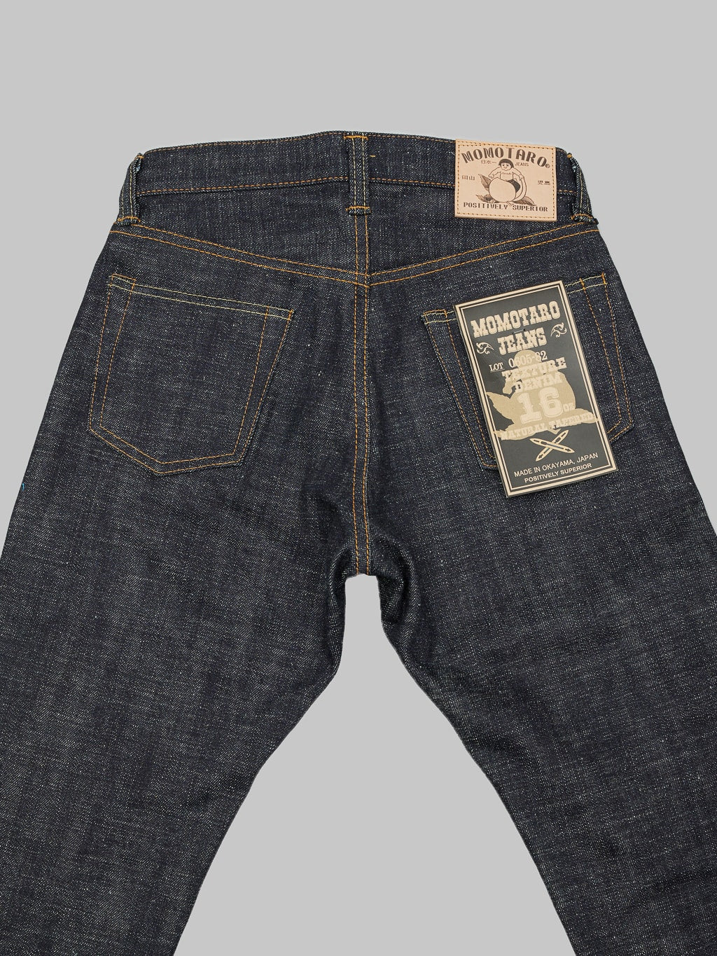 momotaro jeans 0605 82 16oz texture denim natural tapered back pockets