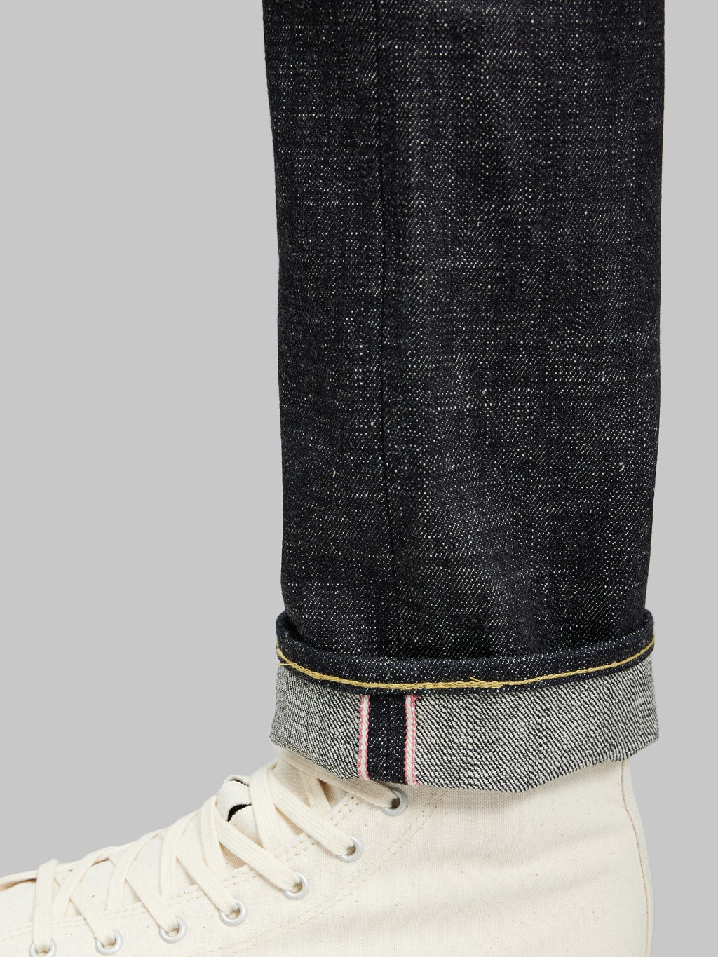 momotaro jeans 0605 82 16oz texture denim natural tapered selvedge