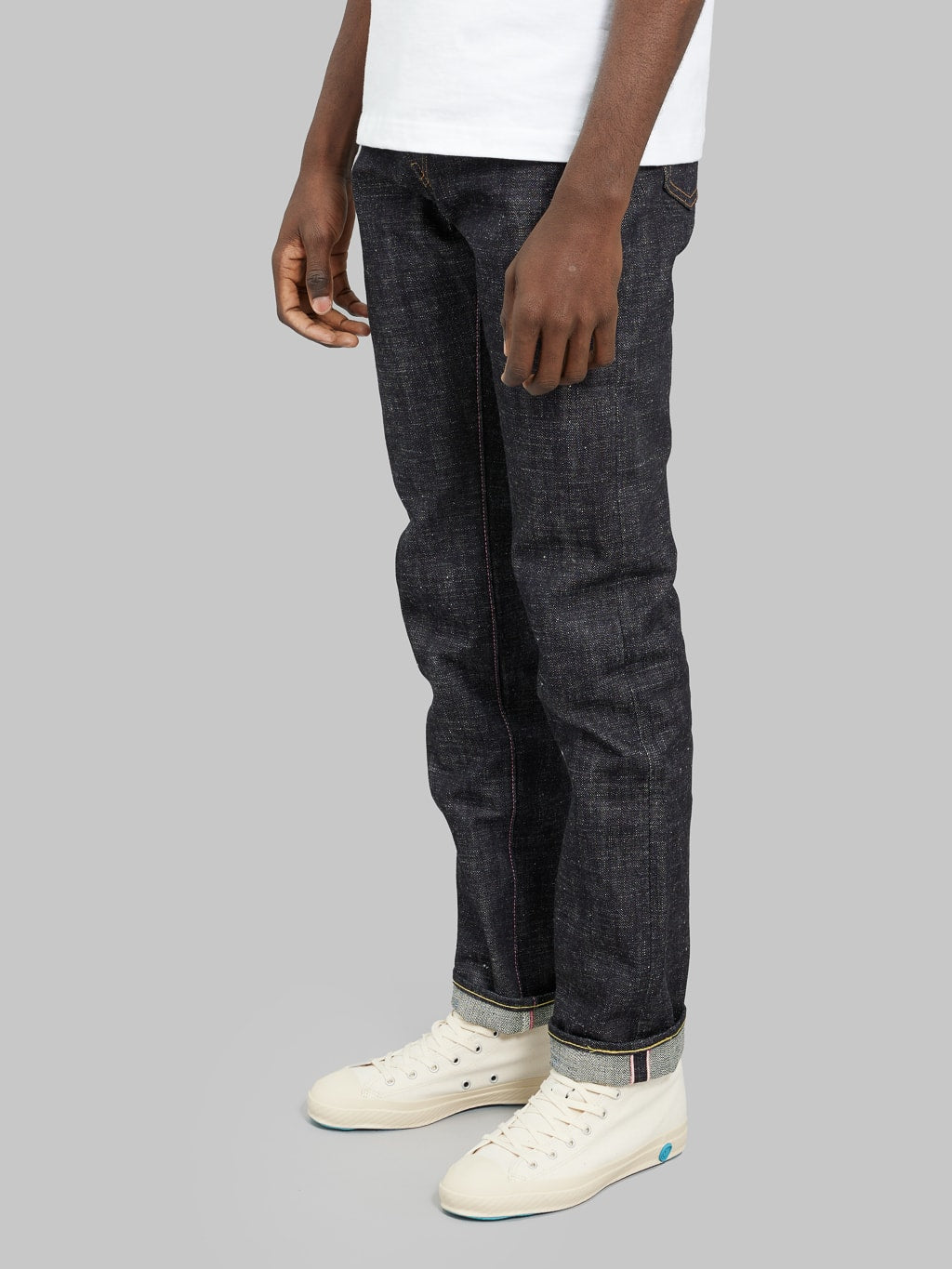 momotaro jeans 0605 82 16oz texture denim natural tapered side fit