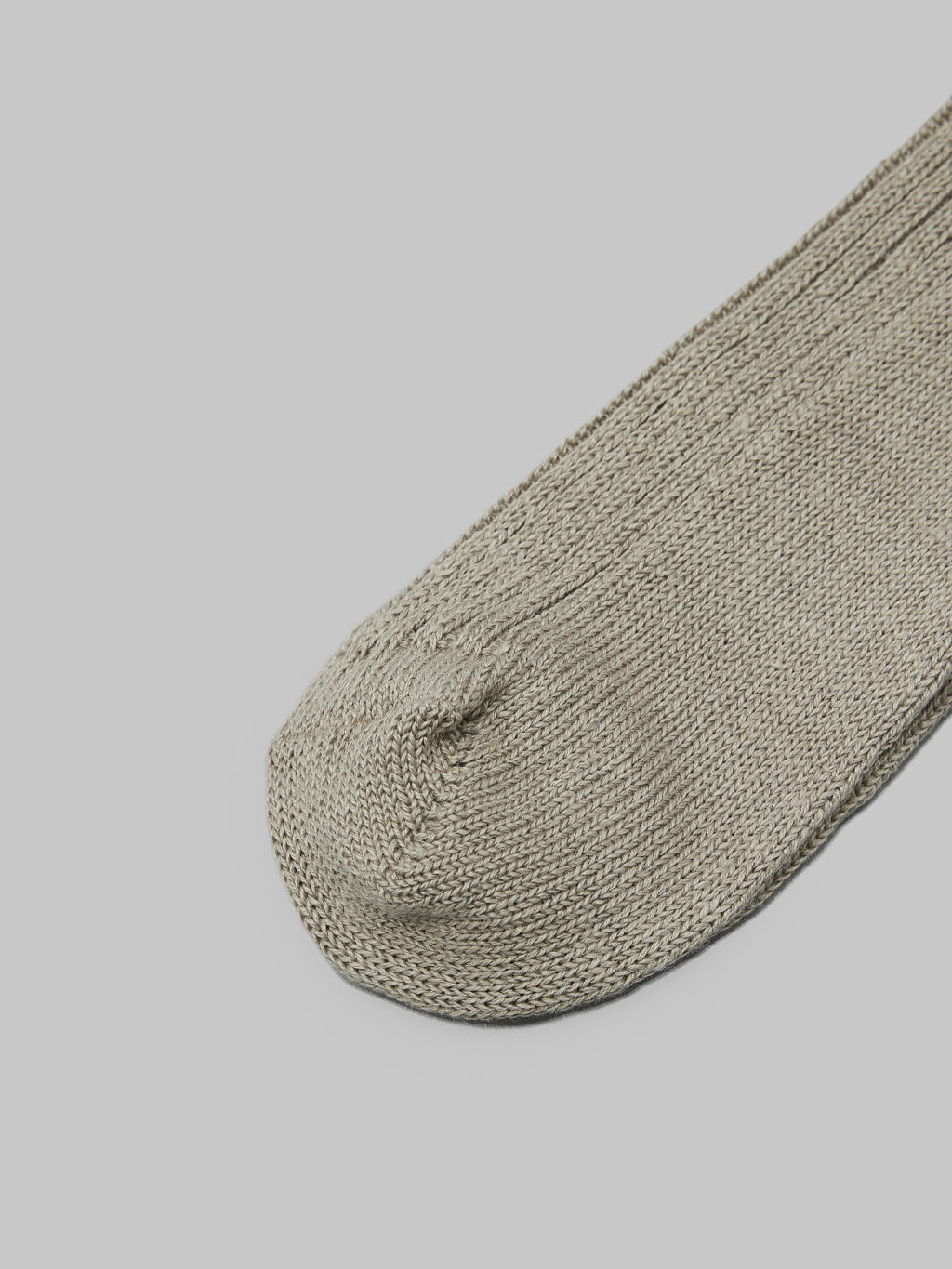 nishiguchi kutsushita linen ribbed socks beige toe