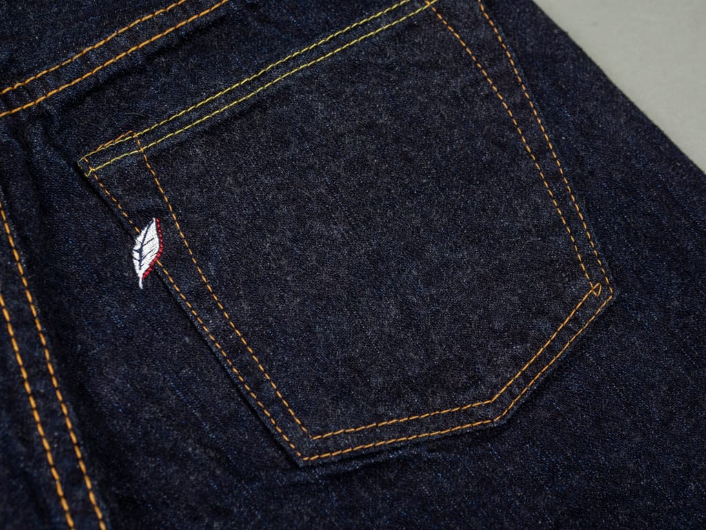 Pure Blue Japan Broken Twill Slim Tapered Jeans Pocket