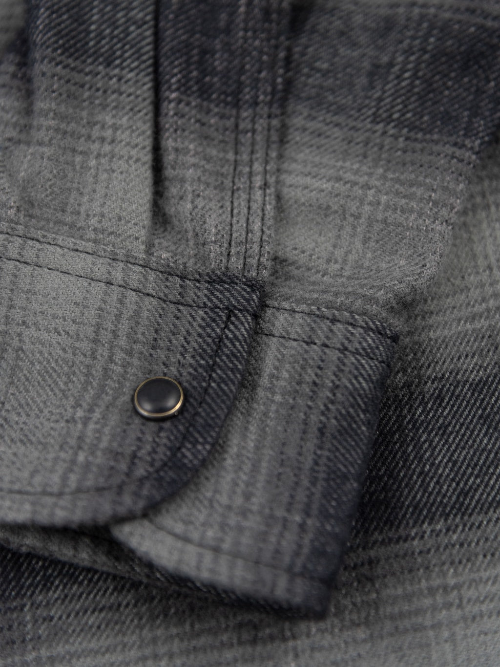 rogue territory bm shirt grey Brushed Plaid cuff button