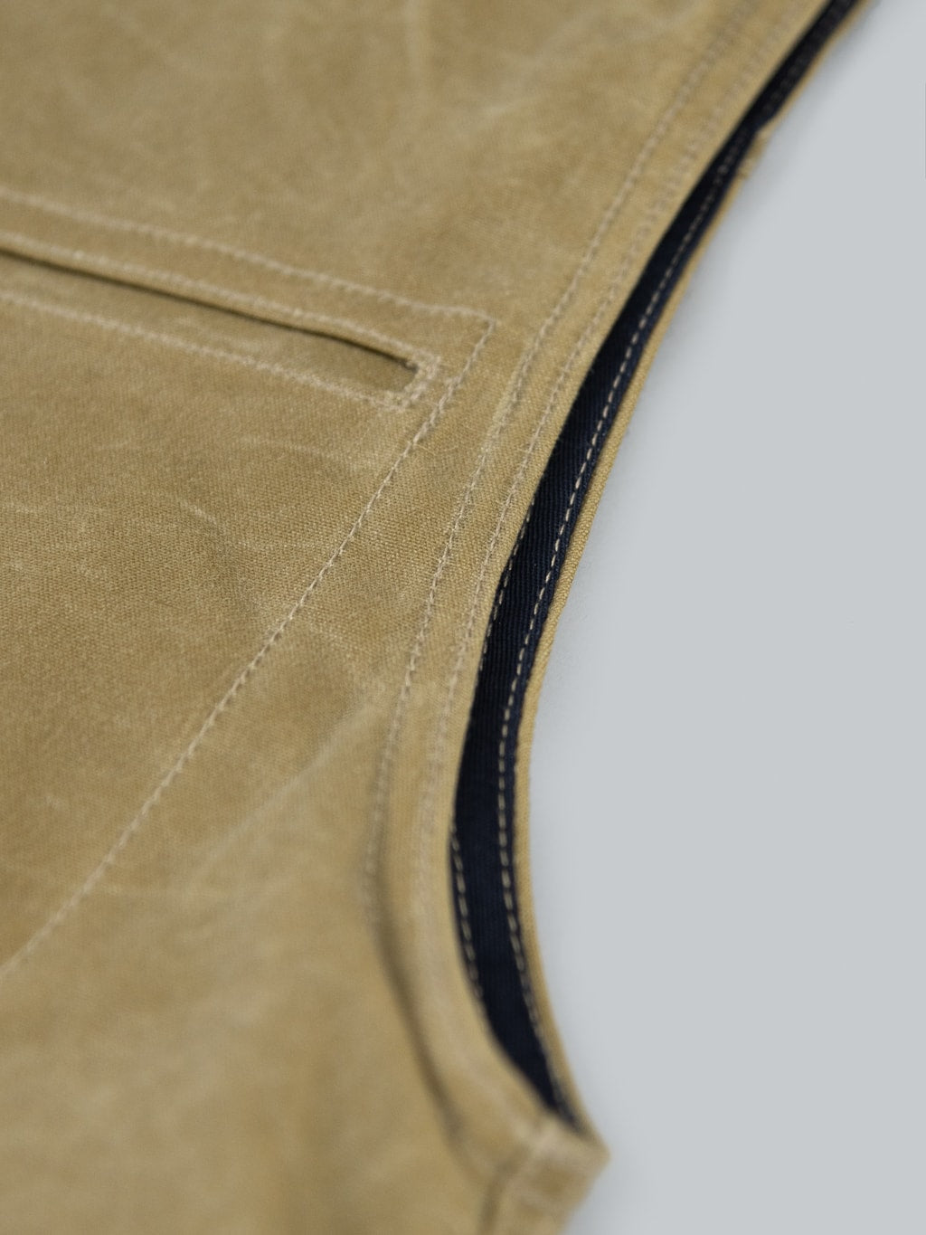 rogue territory lined waxed canvas supply vest 10oz tan sleeve detail