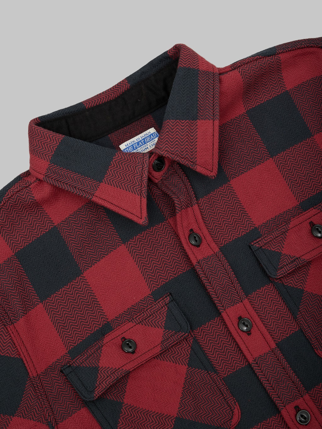 the flat head block check flannel shirt black red collar details