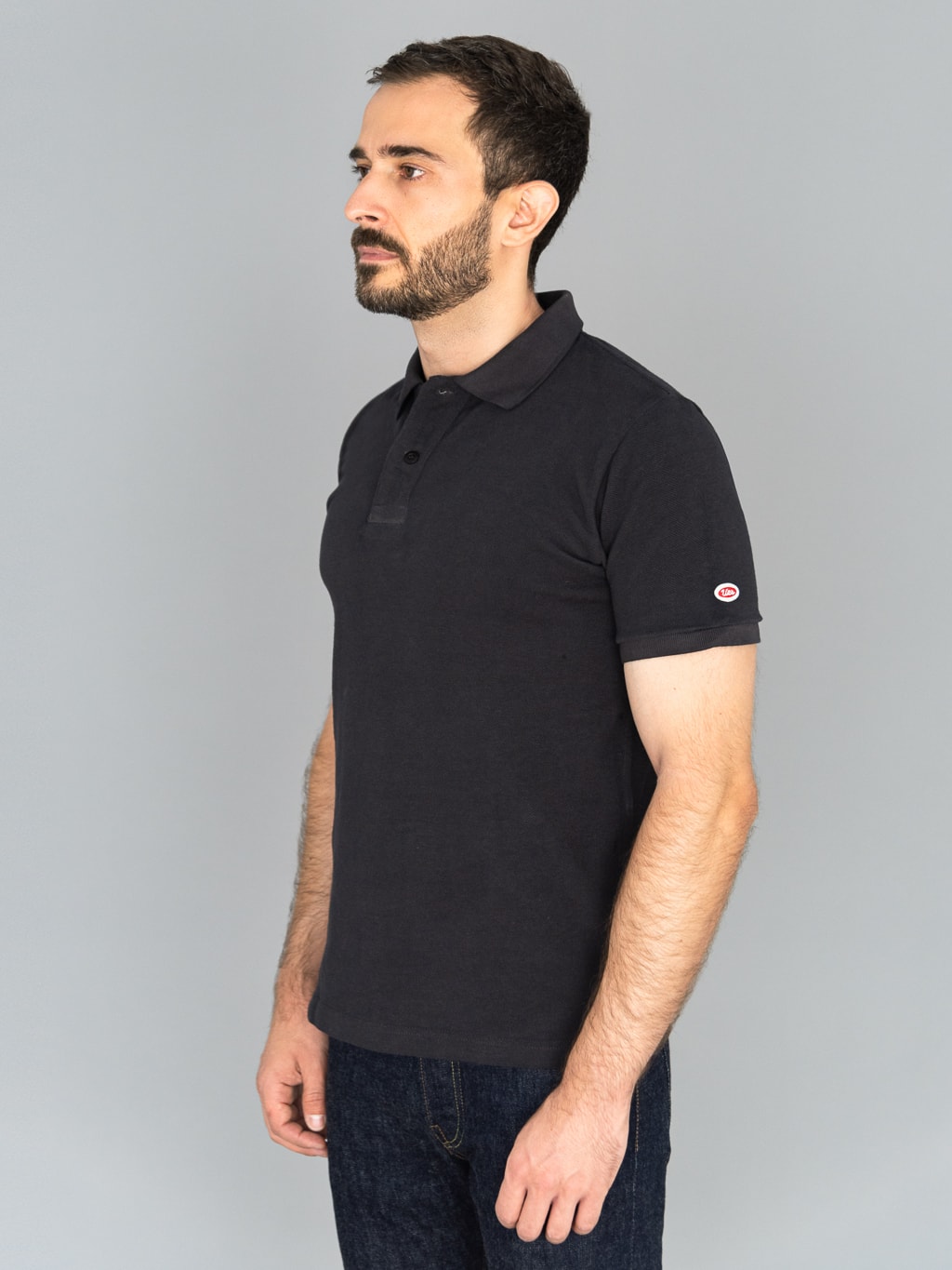 ues polo shirt black model side fit